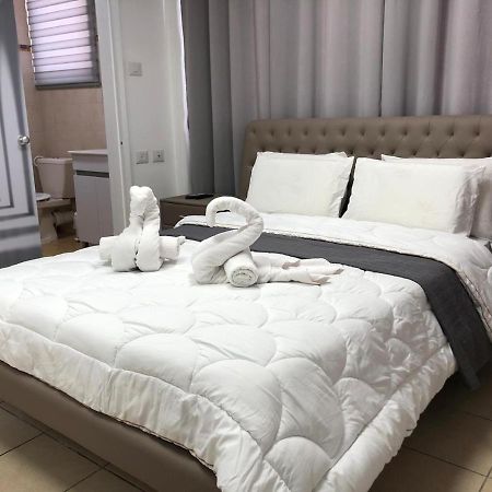 Hotel Room Service Bat Yam Εξωτερικό φωτογραφία