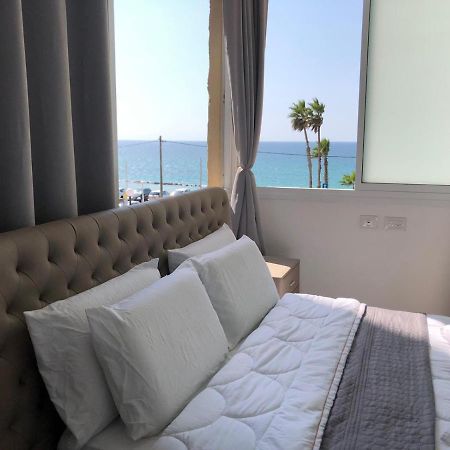 Hotel Room Service Bat Yam Εξωτερικό φωτογραφία