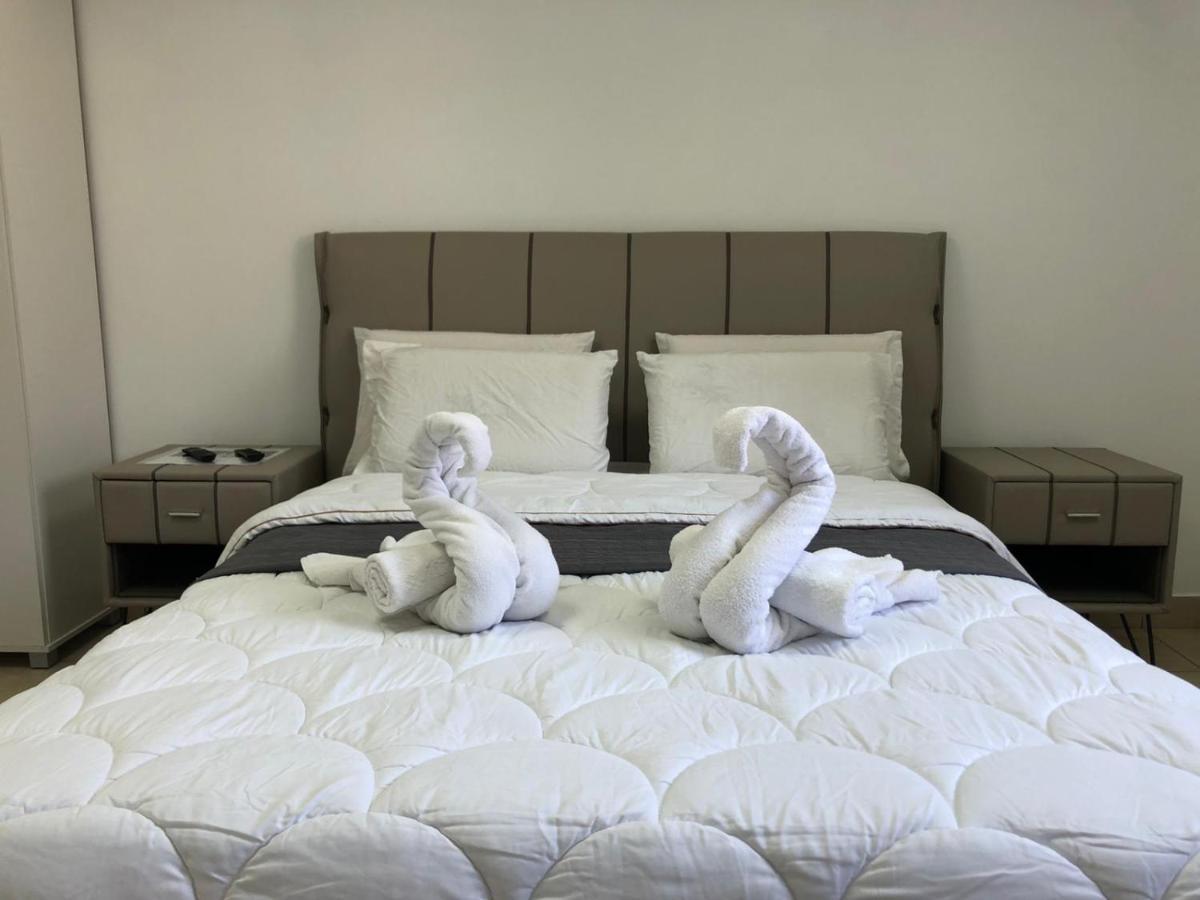 Hotel Room Service Bat Yam Εξωτερικό φωτογραφία